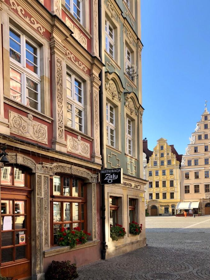 Old Town Romantic Apartment. Breslau-Wroclaw. Buitenkant foto
