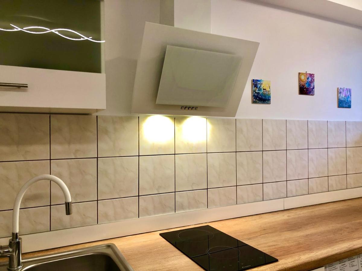 Old Town Romantic Apartment. Breslau-Wroclaw. Buitenkant foto